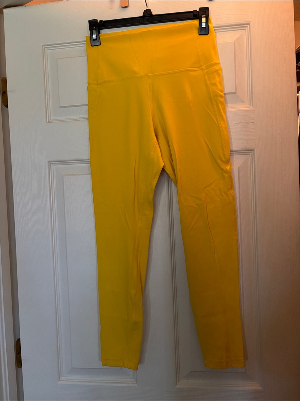 CRZ Yoga Bright Yellow Leggings 7/8 length with pockets